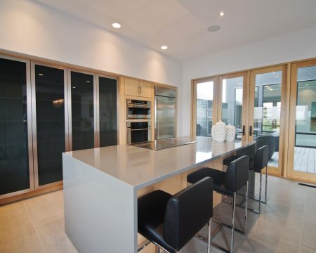 Kitchen Eating Area