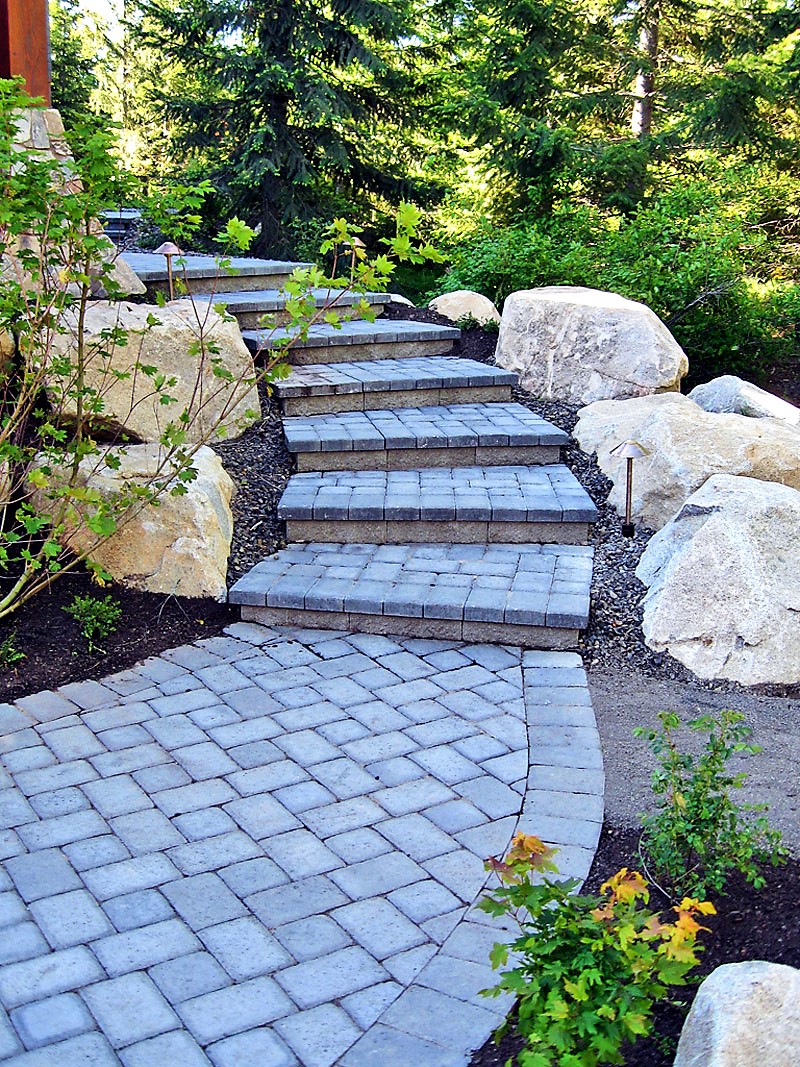 Patio Apes Landscaping Co. work sample