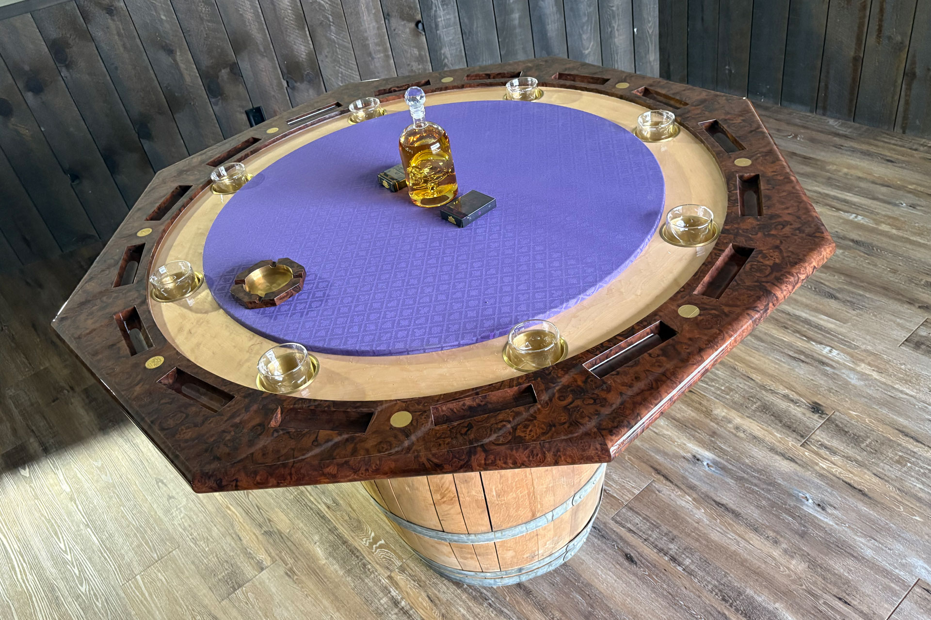 custom-poker-table-in-winnipeg